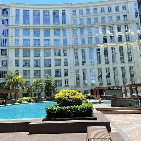 Studio Condo Building 81 Newport Boulevard マニラ市 エクステリア 写真